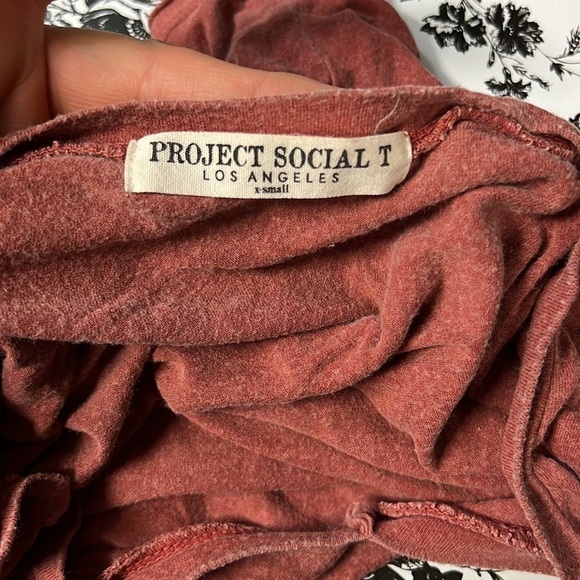Project Social T urban outfitters shirt size XS - Picture 6 of 7